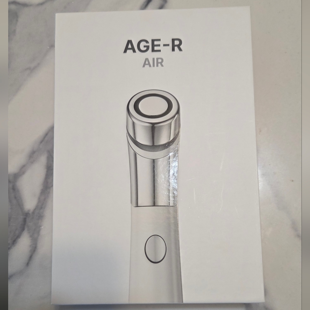 AGE-R AIR Facial Age-Repair Device — White/Silver